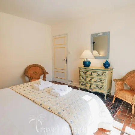 Le Clos Du Pertuis *